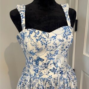 Aqua Blu Blue and White Floral Dress